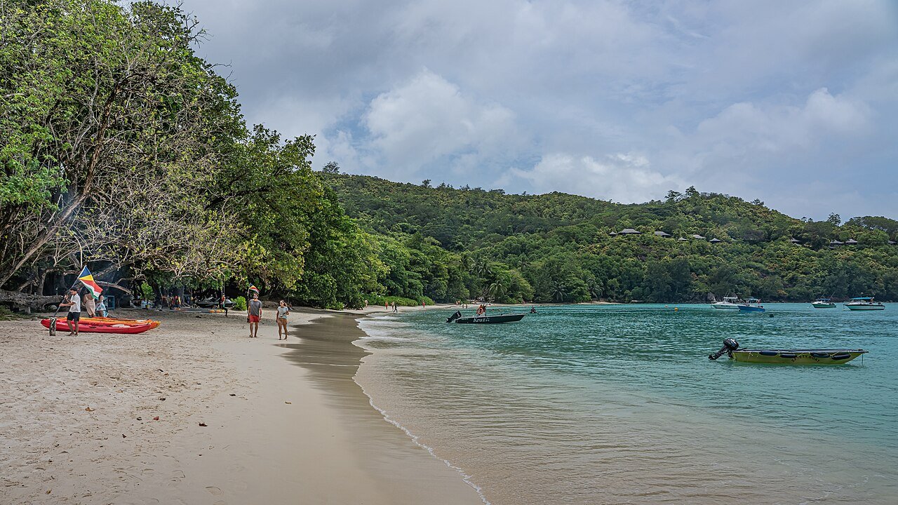 Port Launay, kuva 7
