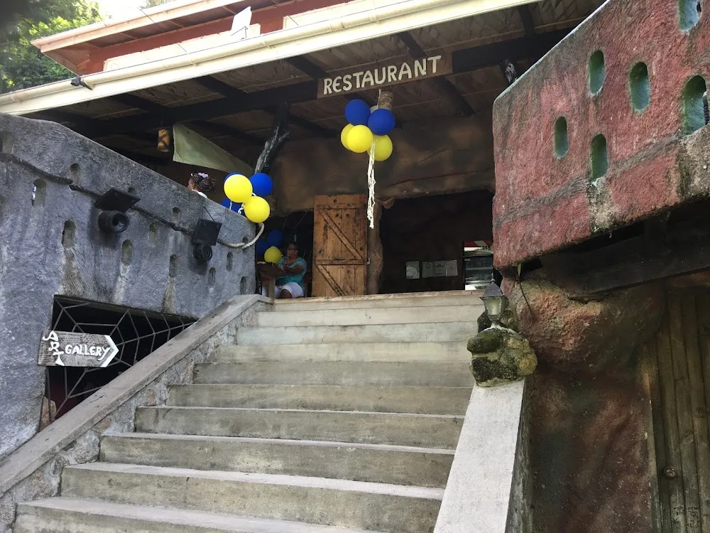 Maria's Rock Cafe, Anse Gouvernment