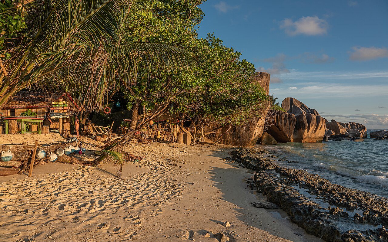 La Digue, kuva 3